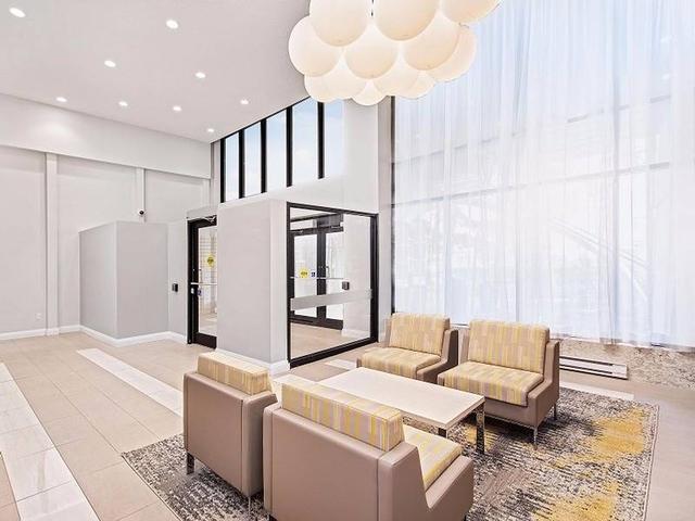 205 - 3311 Bathurst Dr