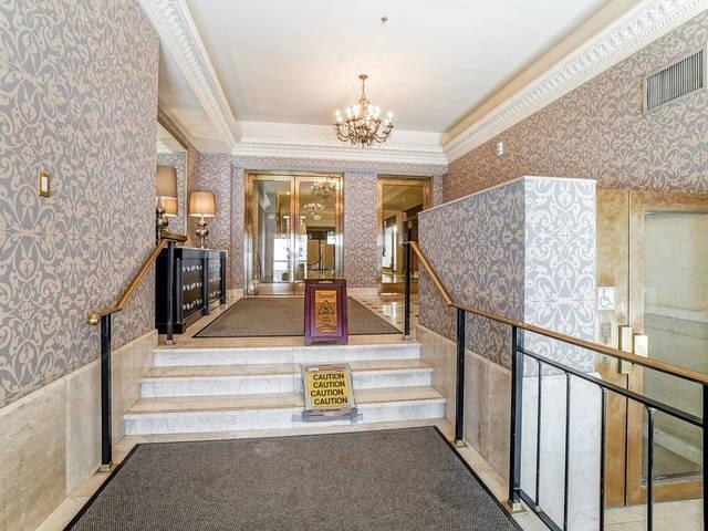 329 - 22 Leader Lane