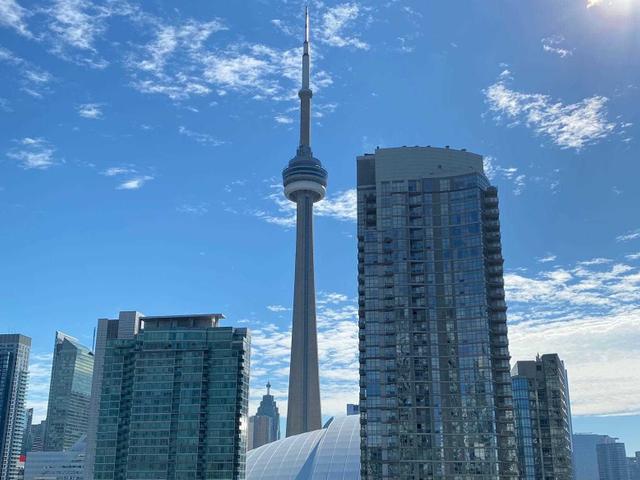 1907 - 15 Fort York Blvd