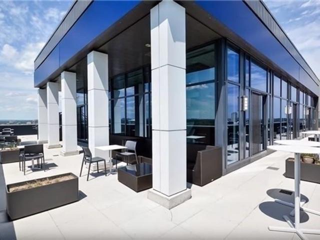 606 - 75 The Donway W