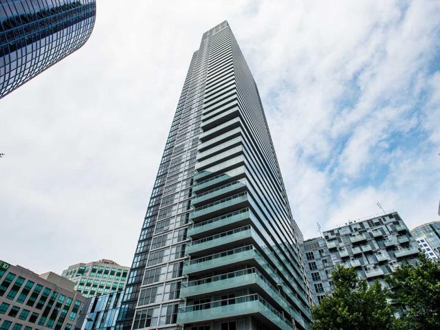 1211 - 300 Front St W