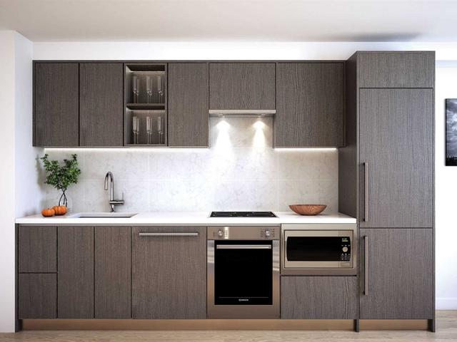 #4212 - 19 Bathurst St