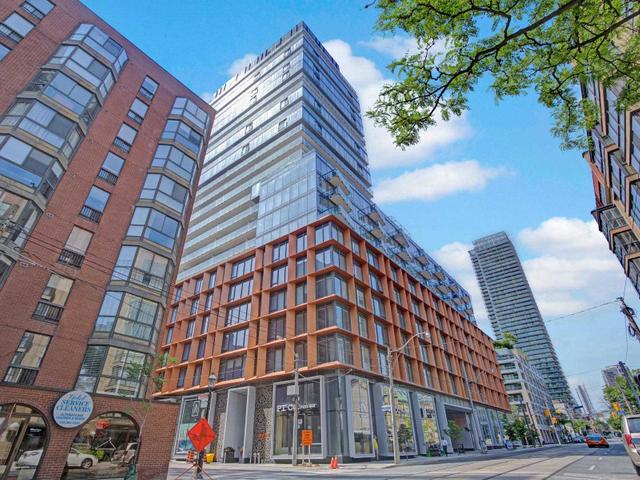 417 - 60 Colborne St