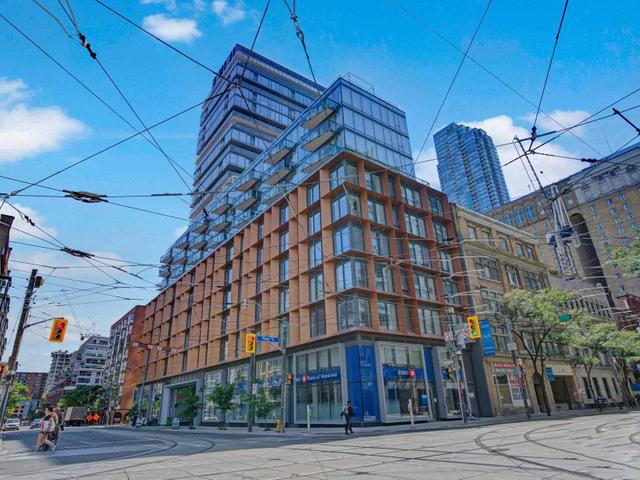 417 - 60 Colborne St