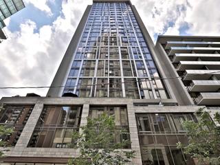 2206 - 2 St. Thomas St