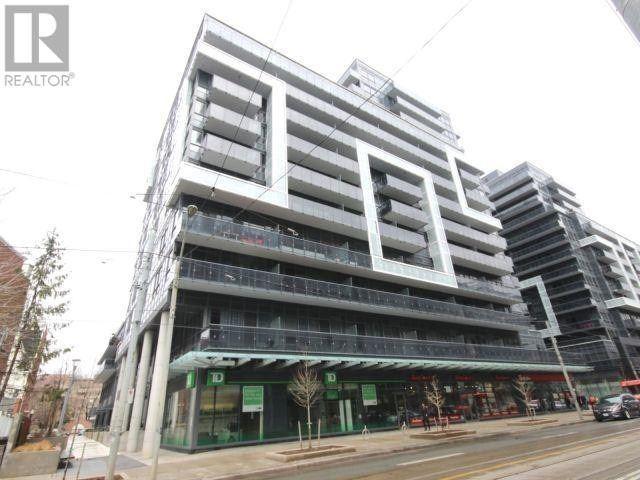 117 - 1030 King St W