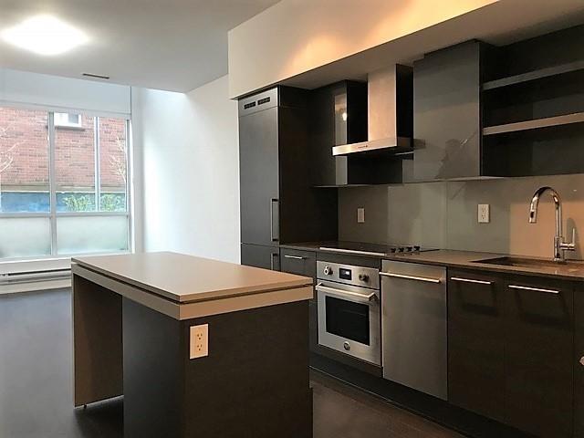 117 - 1030 King St W