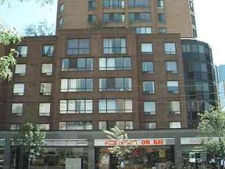 2422 - 633 Bay St