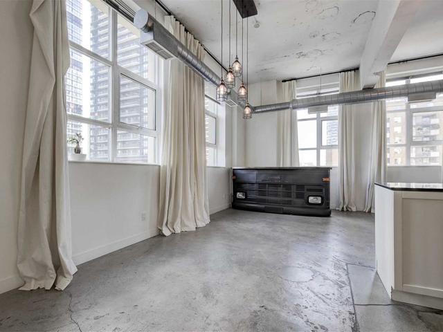 550 - 155 Dalhousie St