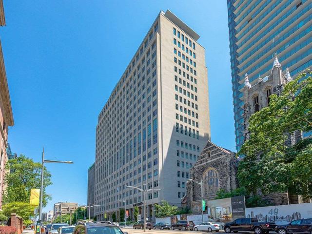 508 - 111 St Clair Ave W