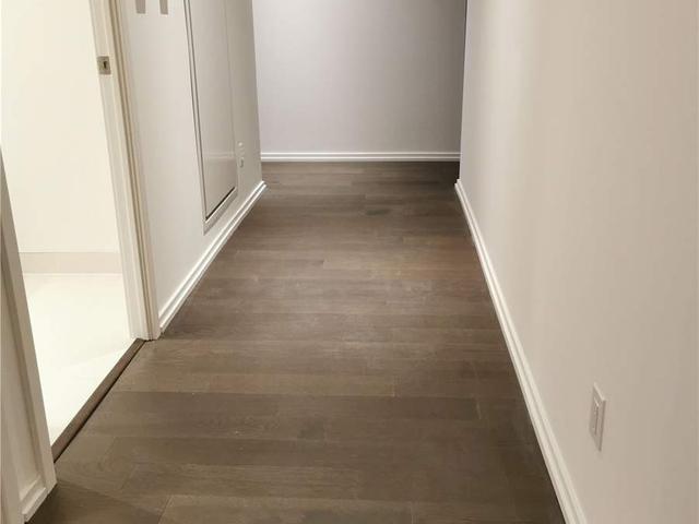 1130 - 8 Hillsdale Ave E