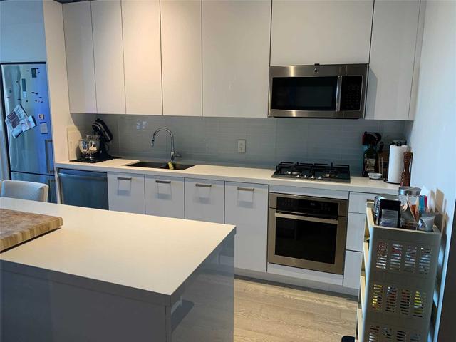 617 - 608 Richmond St W