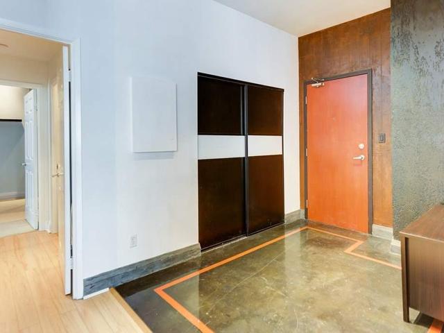 311 - 8 Wellesley St E