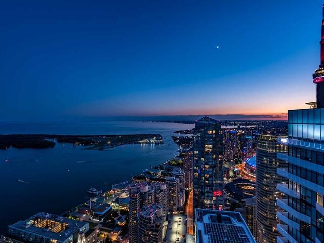 PH205 - 88 Harbour St