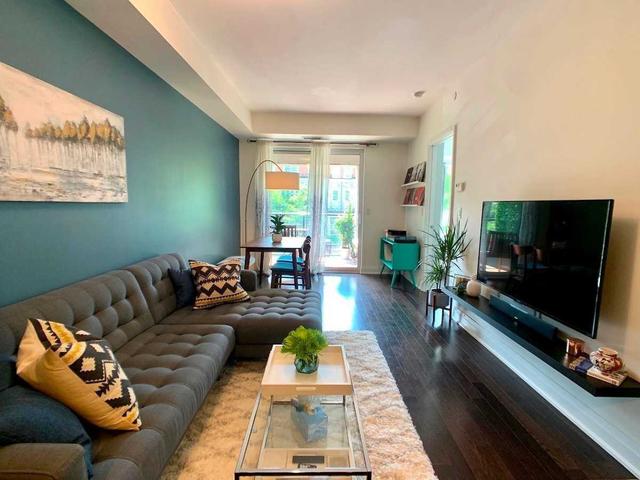 211 - 21 Clairtrell Rd