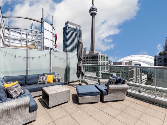 1514 - 36 Blue Jays Way