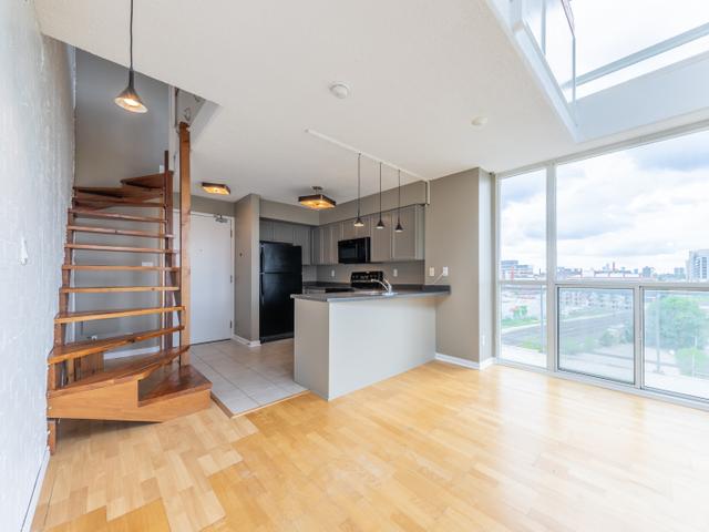 808 - 1029 King St W