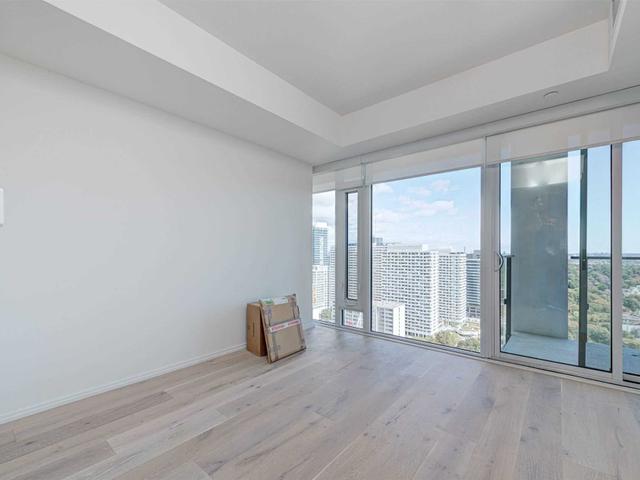 3006 - 2131 Yonge St