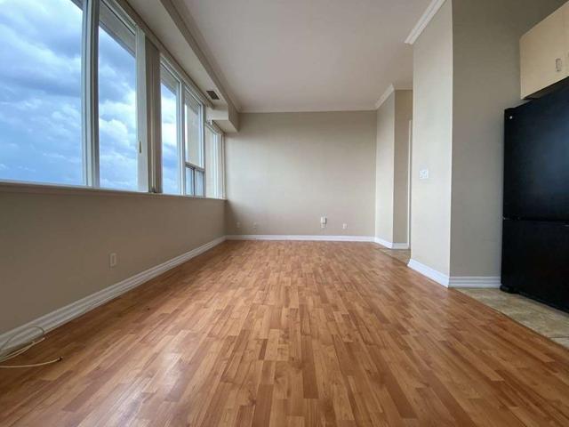 1401 - 797 Don Mills Rd