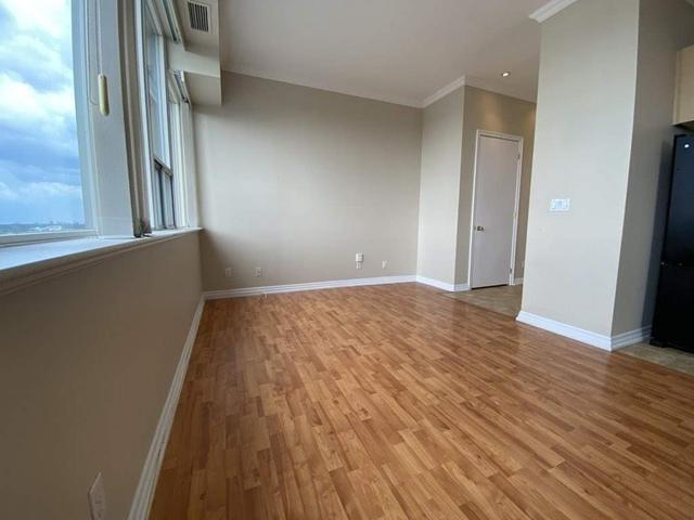 1401 - 797 Don Mills Rd