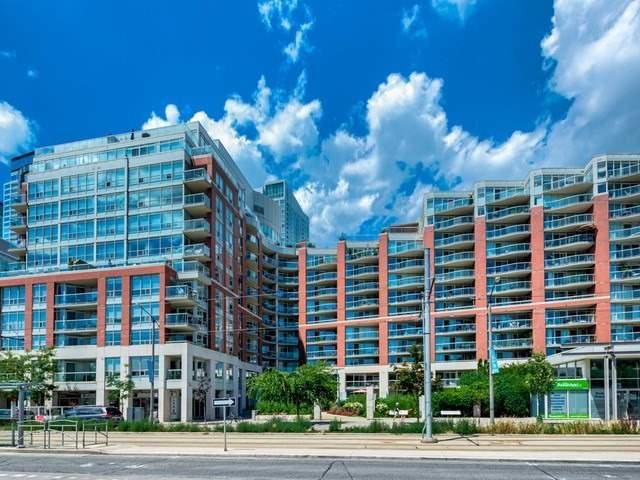 823 - 550 Queens Quay W