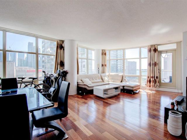 1509 - 10 Navy Wharf Crt