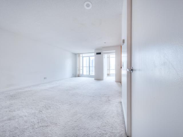 3211 - 361 Front St W