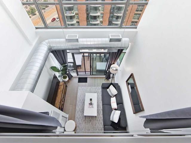 819 - 637 Lake Shore Blvd W