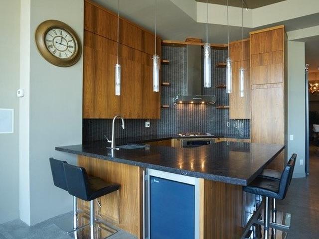 512 - 155 Dallhousie St