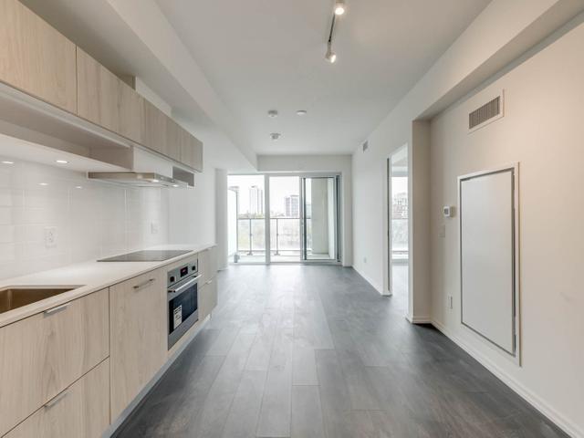 632 - 8 Hillsdale Ave E