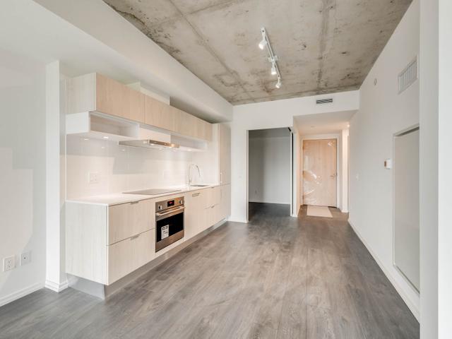 633 - 8 Hillsdale Ave E