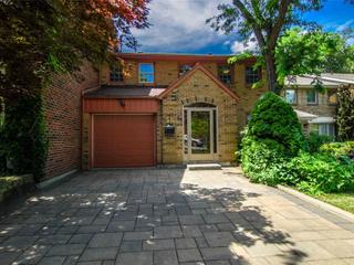 56 Chiswell Cres