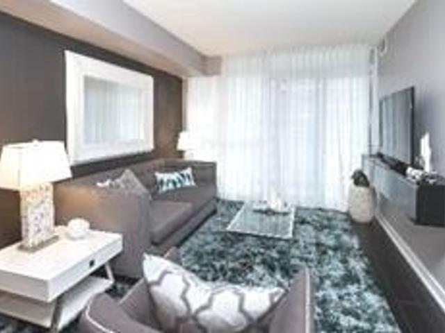 653 - 10 Capreol Crt