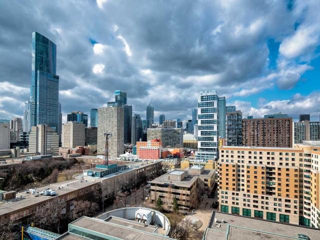 PH17 - 155 Dalhousie St