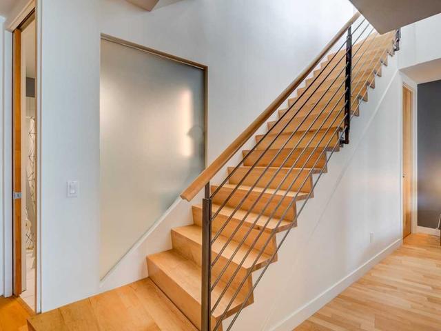 PH17 - 155 Dalhousie St