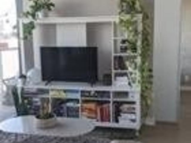 1505 - 11 Charlotte St