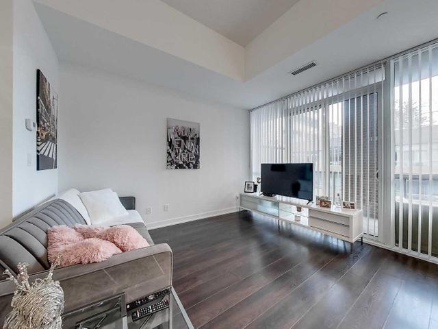 619 - 20 Bruyeres Mews