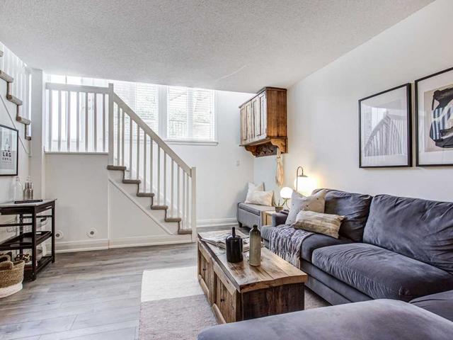 1028 - 54 East Liberty St N