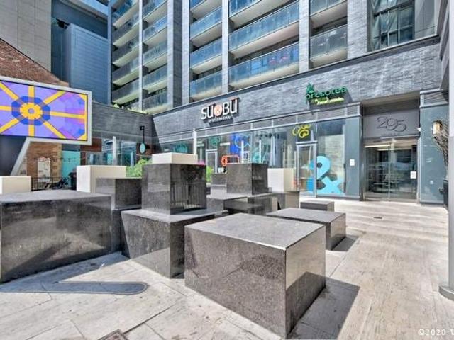 713 - 295 Adelaide St W