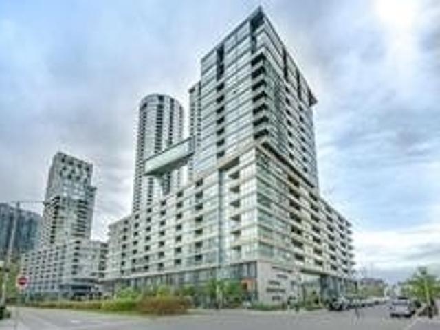 622 - 10 Capreol Crt