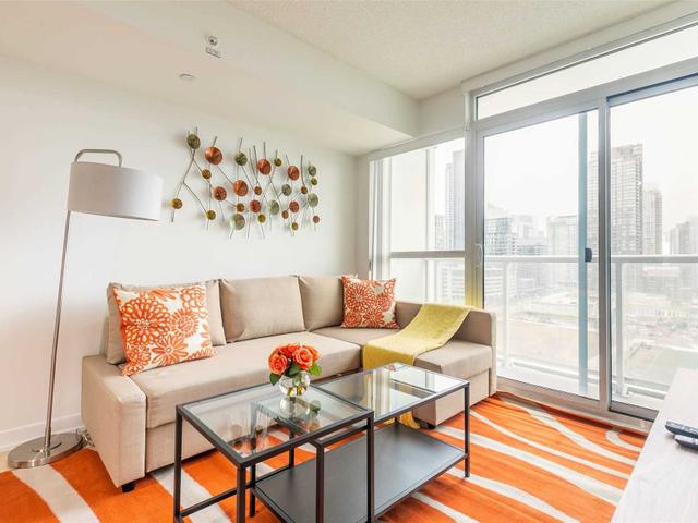 1602 - 75 Queens Wharf Rd