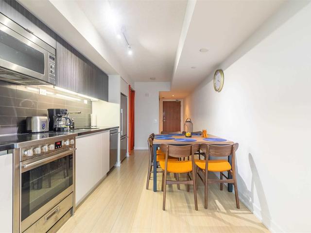 1602 - 75 Queens Wharf Rd