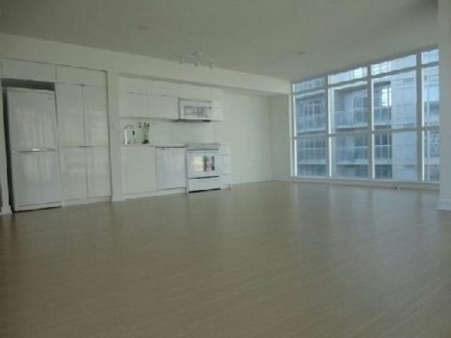 751 - 151 Dan Leckie Way