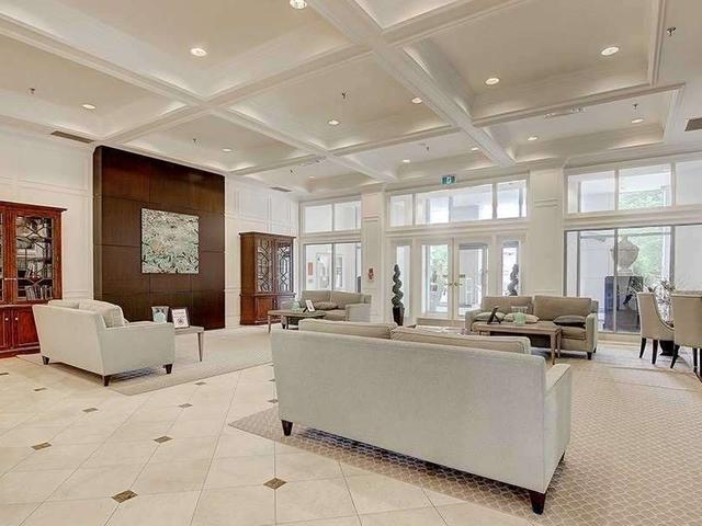 1707 - 33 Empress Ave