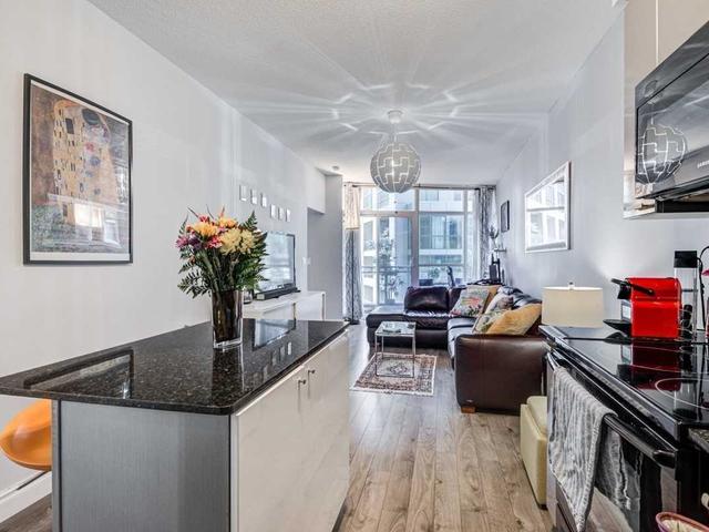 608 - 15 Bruyeres Mews