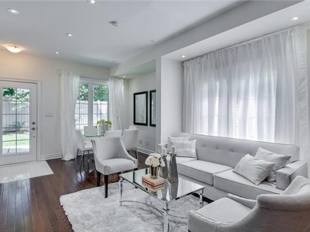 7 - 70 Hargrave Lane