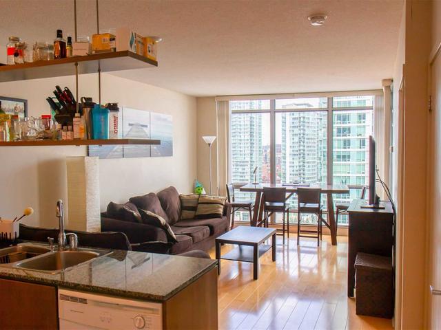 2206 - 3 Navy Wharf Crt