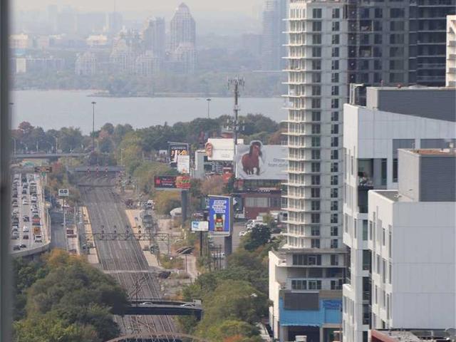 3305 - 397 Front St W