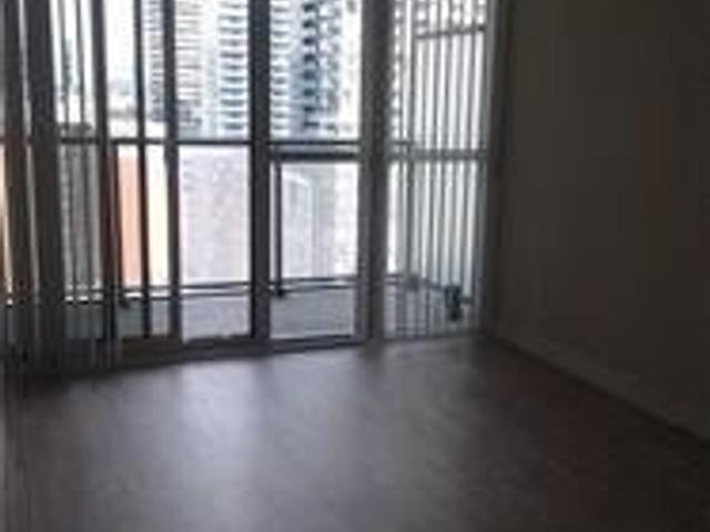 1710 - 88 Blue Jays Way