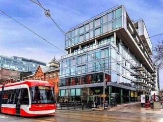 421 - 560 King St W